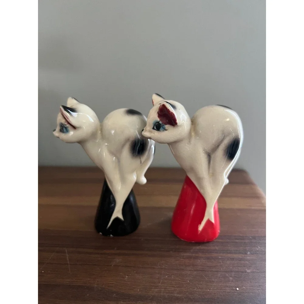 Vintage Cat Shakers japan